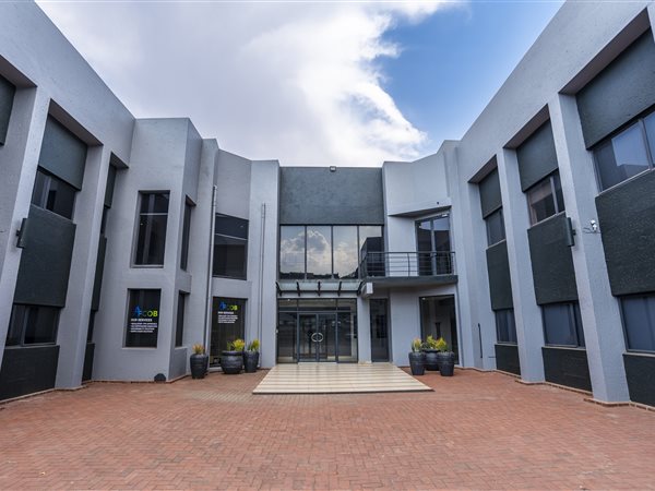 315 m² Commercial space 315 m² Commercial space