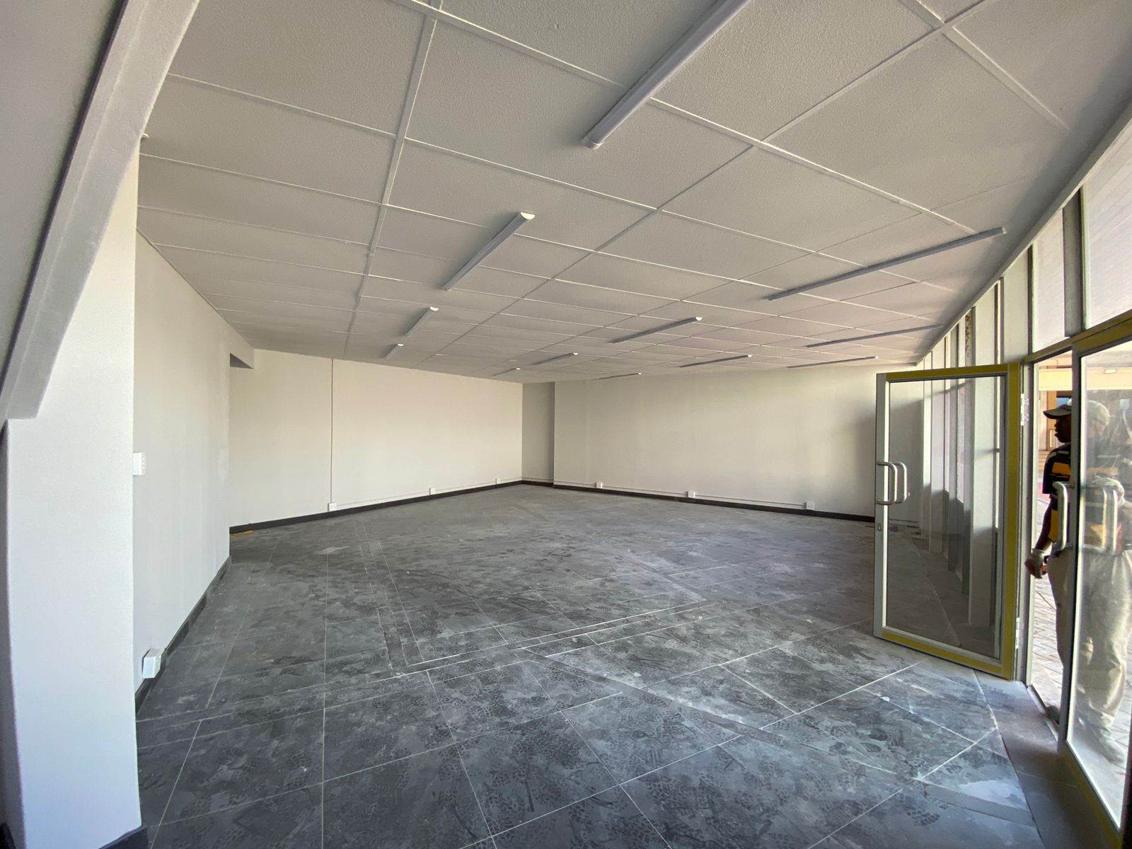 128  m² Commercial space in Strand Central photo number 9