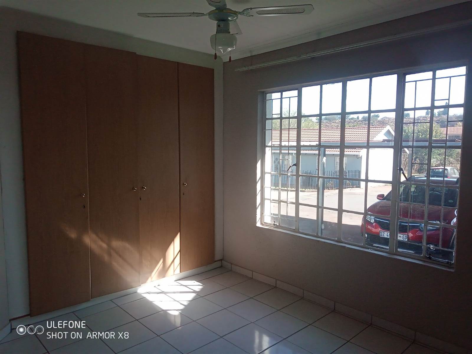 3 Bed Apartment in Roodepoort West photo number 9