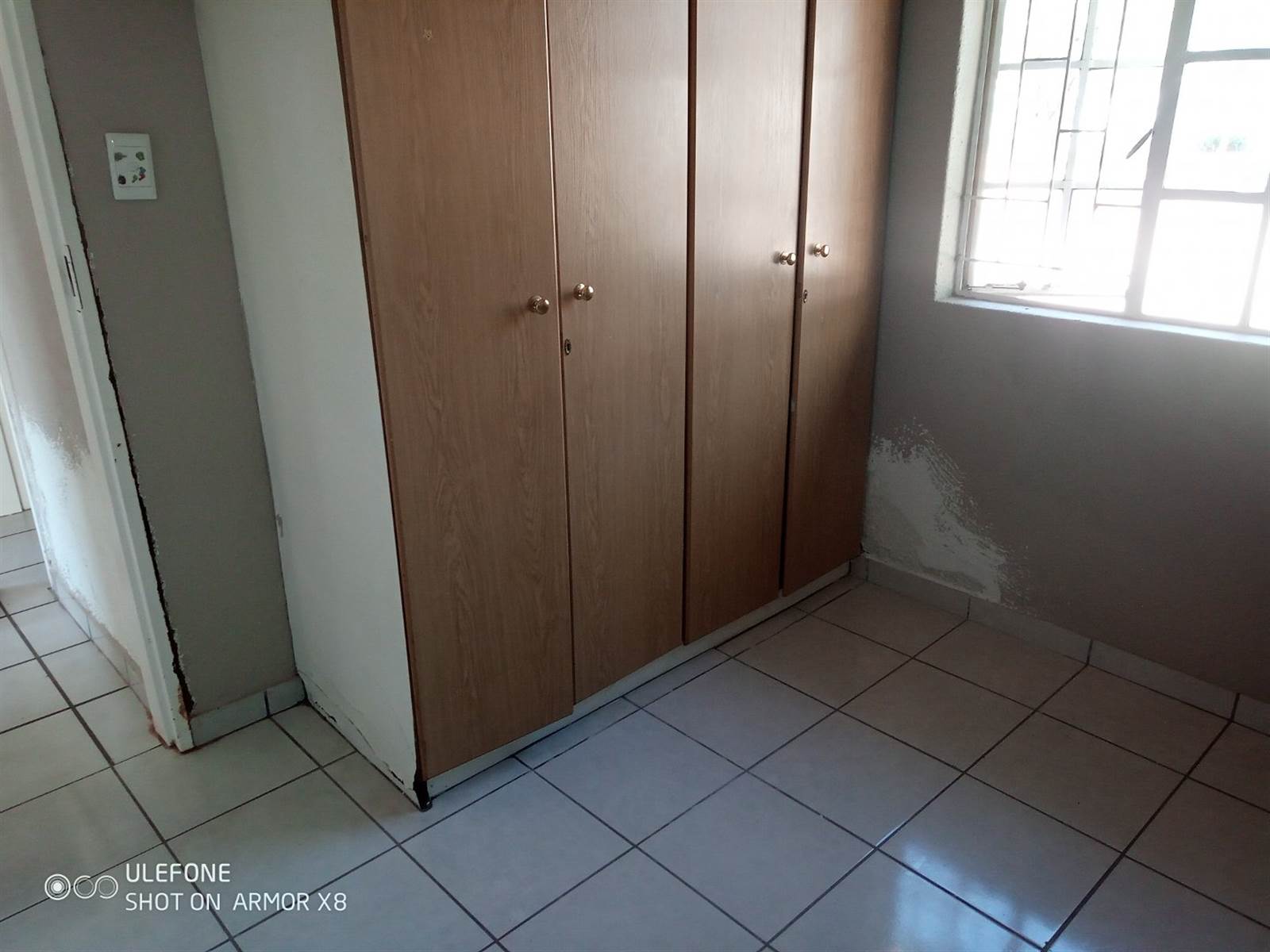 3 Bed Apartment in Roodepoort West photo number 7