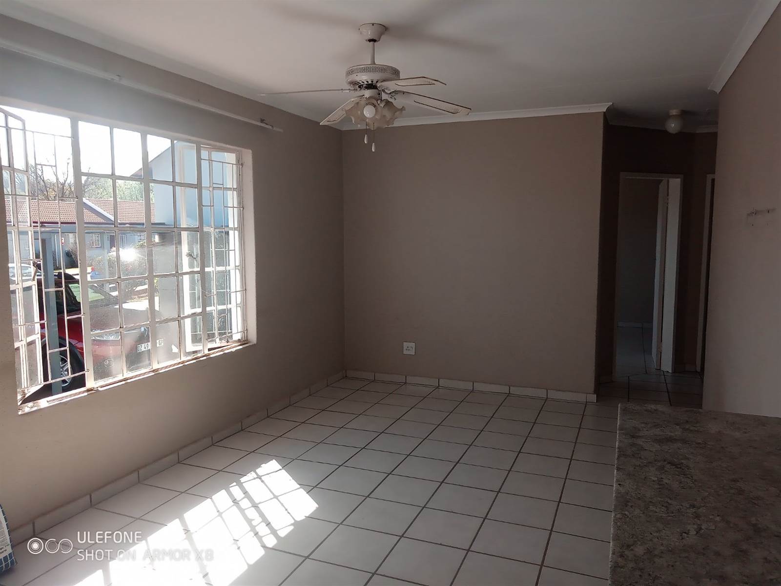 3 Bed Apartment in Roodepoort West photo number 5