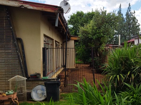 5 Bed House in Vryburg