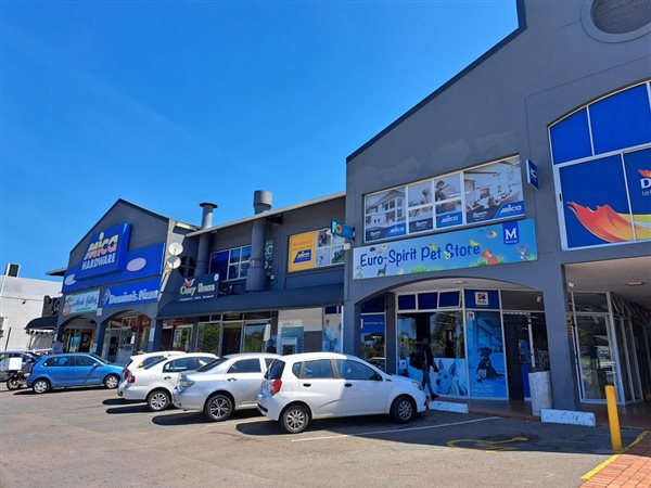 242  m² Retail Space