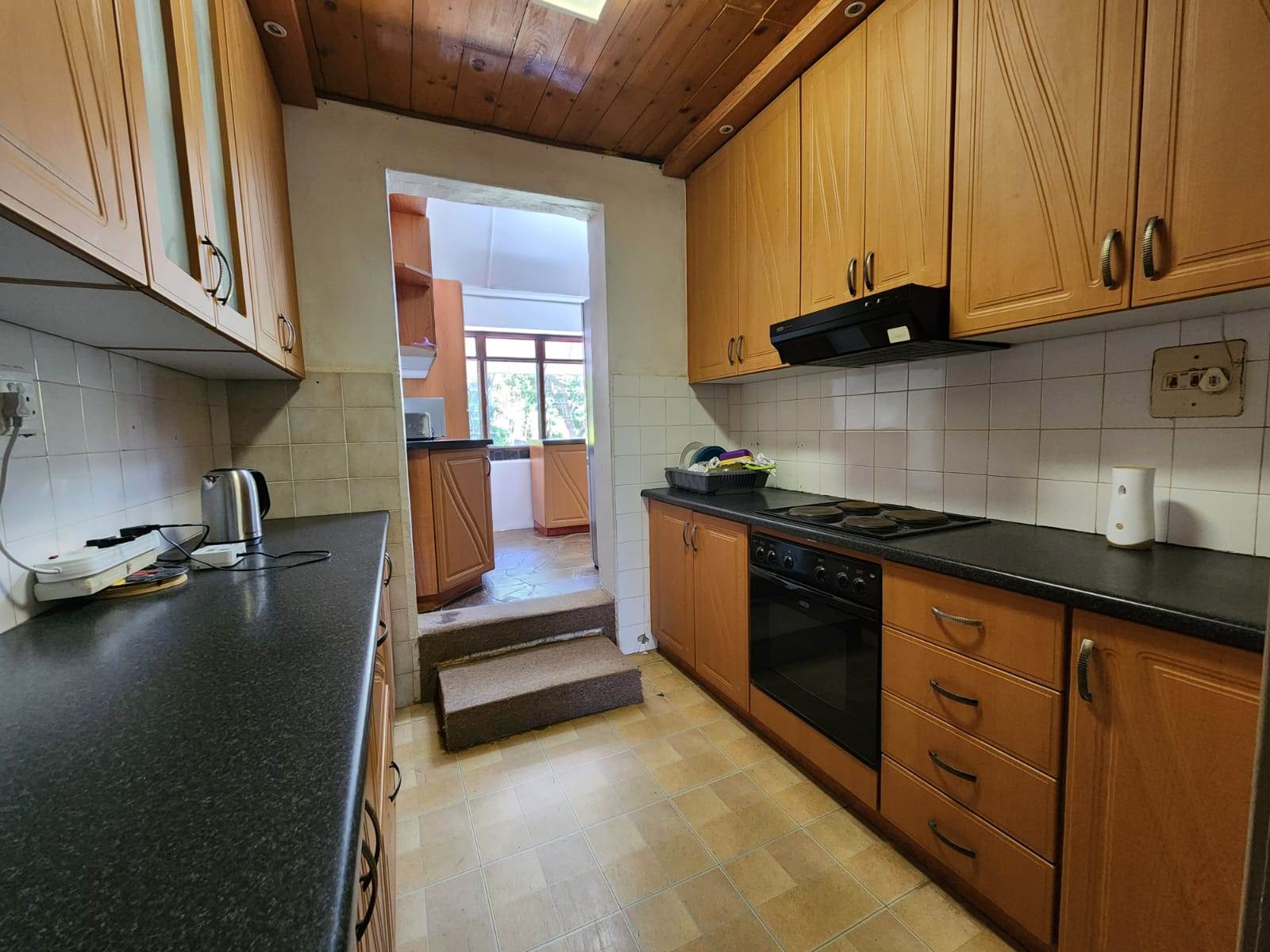3 Bed Apartment in Assagay photo number 9