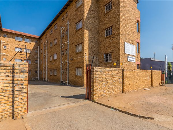 1 Bed Apartment in Randfontein Central
