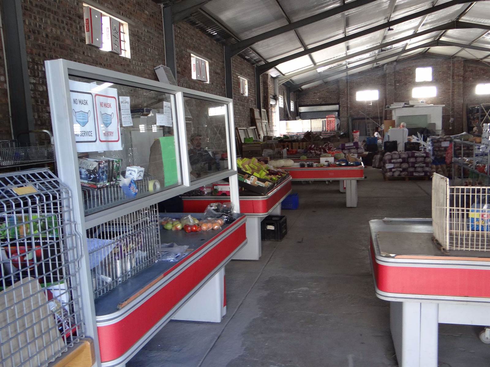 Commercial space in Beaufort West photo number 9