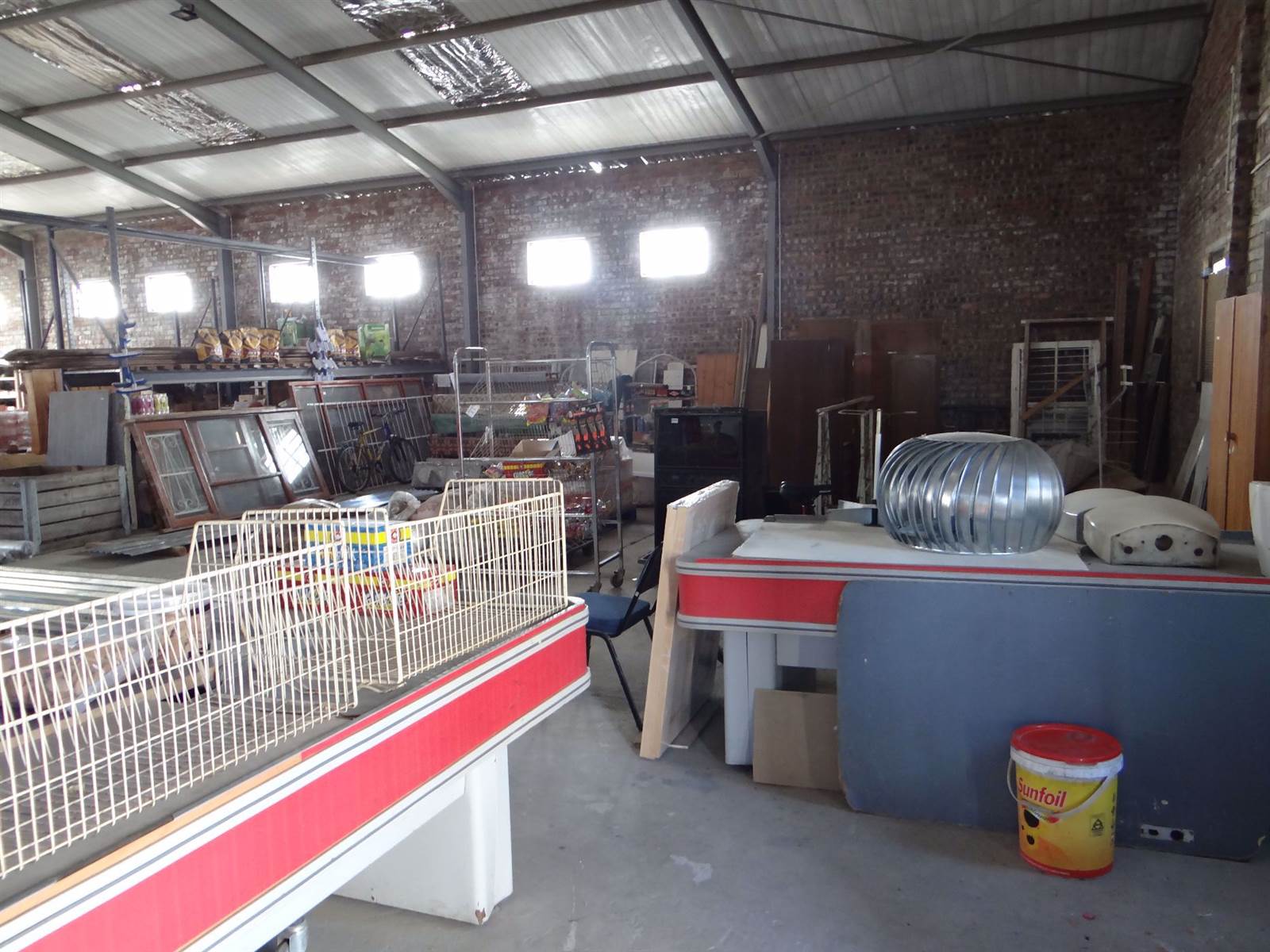 Commercial space in Beaufort West photo number 8