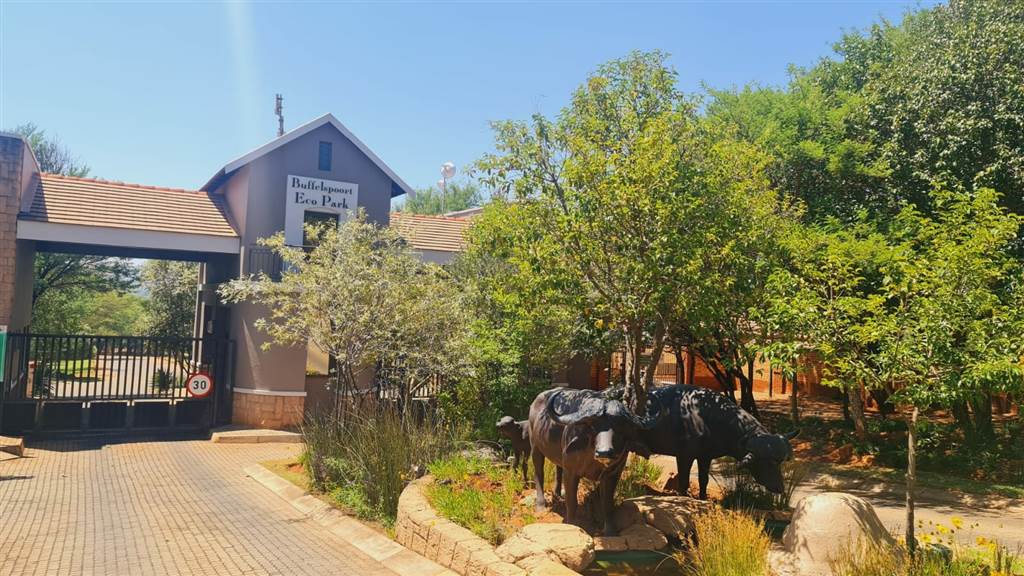 1023 m² Land available in Buffelspoort photo number 12