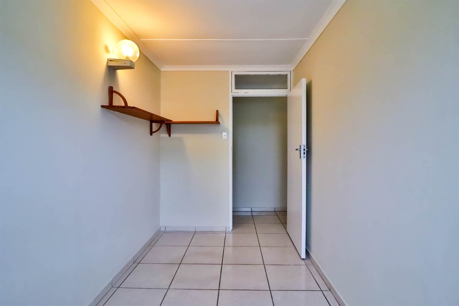 3 Bed Townhouse in Pinetown Central photo number 24