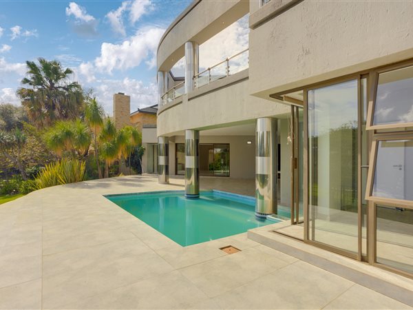 4 Bedroom House 4 Bedroom House