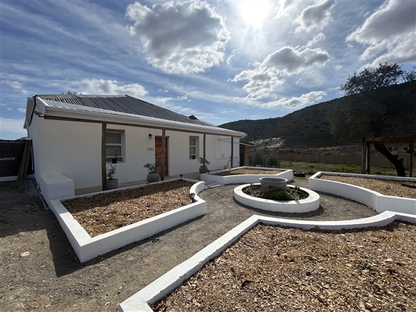 8 316 m² Smallholding 8 316 m² Smallholding