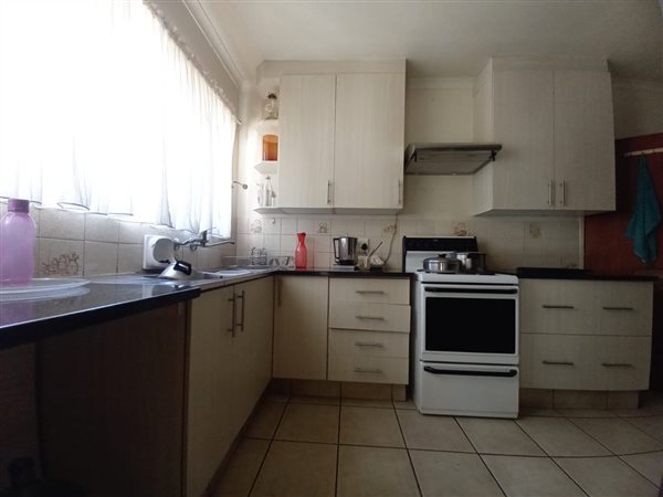 3 Bed House in Kirkney