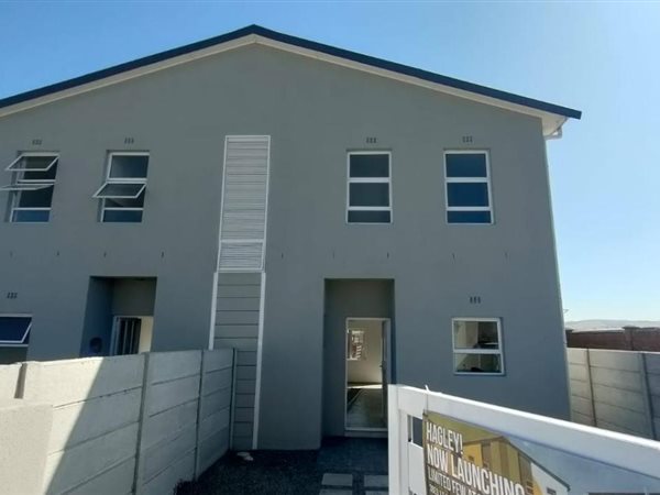 2 Bed House in Sunbird Park