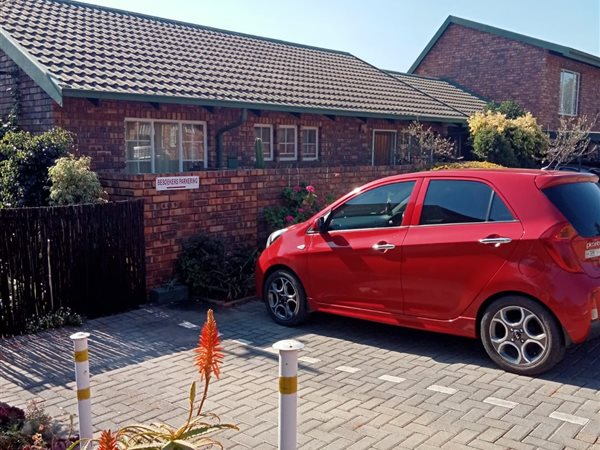 2 Bedroom Townhouse 2 Bedroom Townhouse
