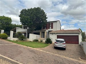 3 Bed House in Waterkloof Golf Estate