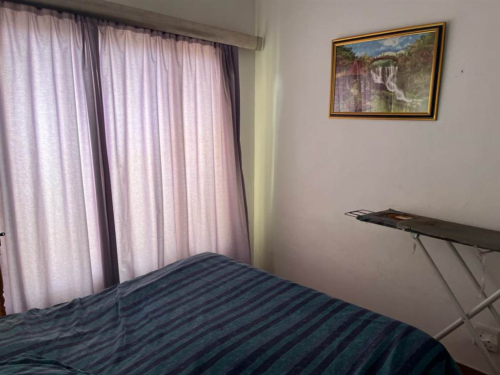 2 Bed Simplex in Clarina photo number 15