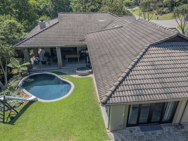 4 Bedroom House 4 Bedroom House