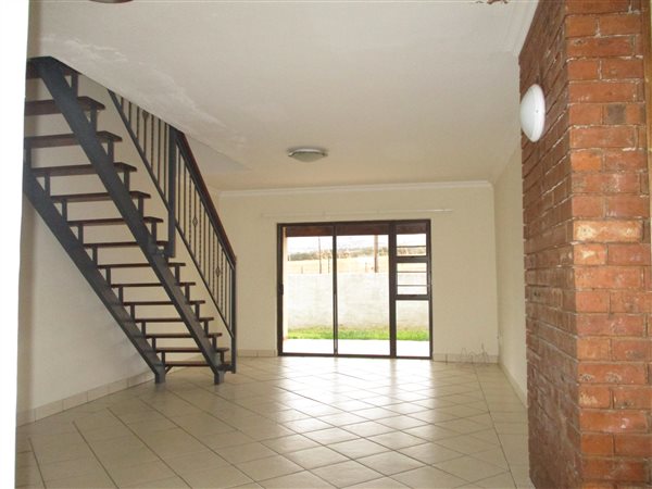 3 Bedroom Duplex 3 Bedroom Duplex