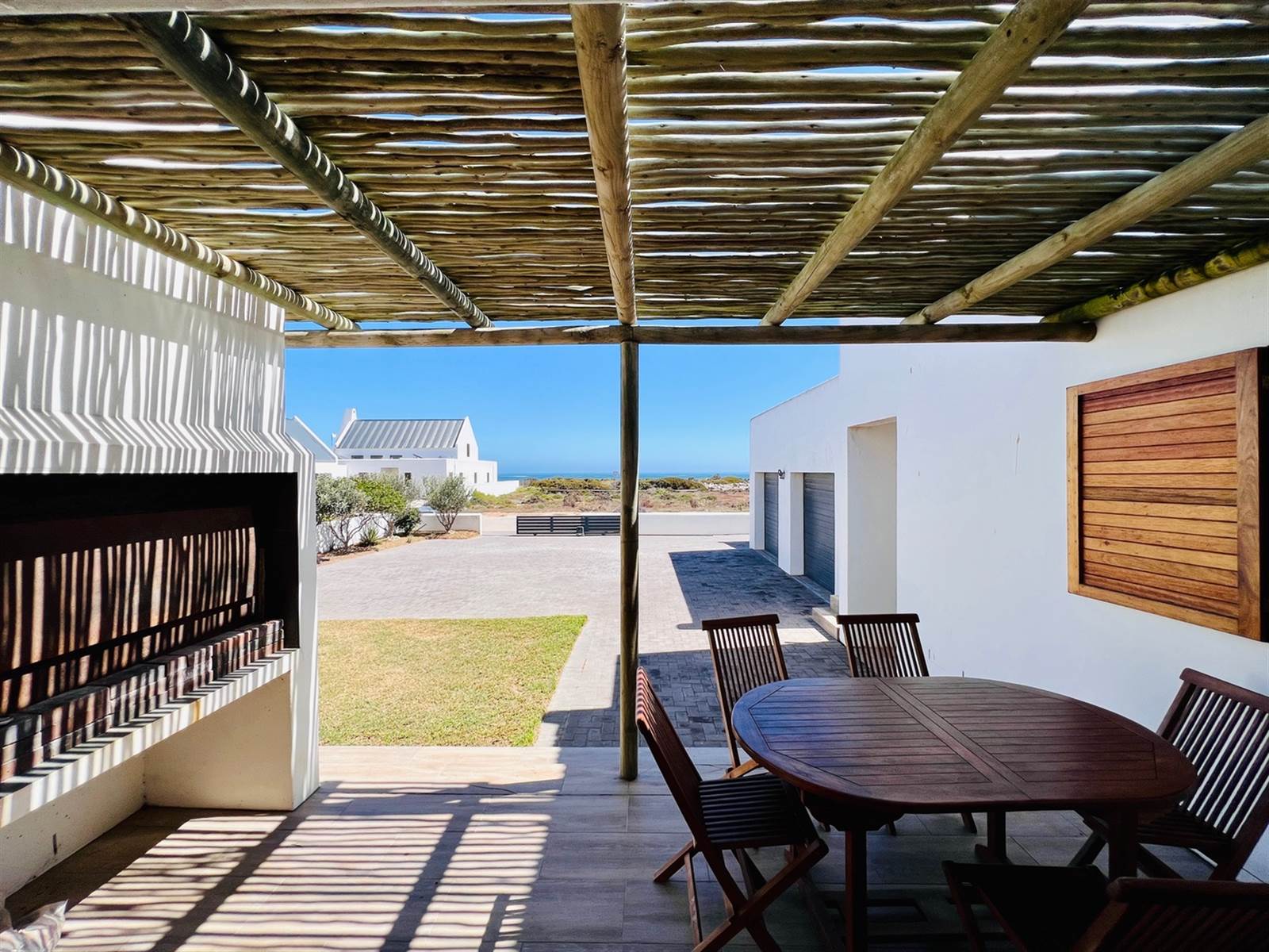 3 Bed House in Jacobsbaai photo number 7
