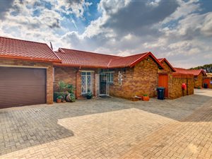 2 Bed Townhouse in Birchleigh North