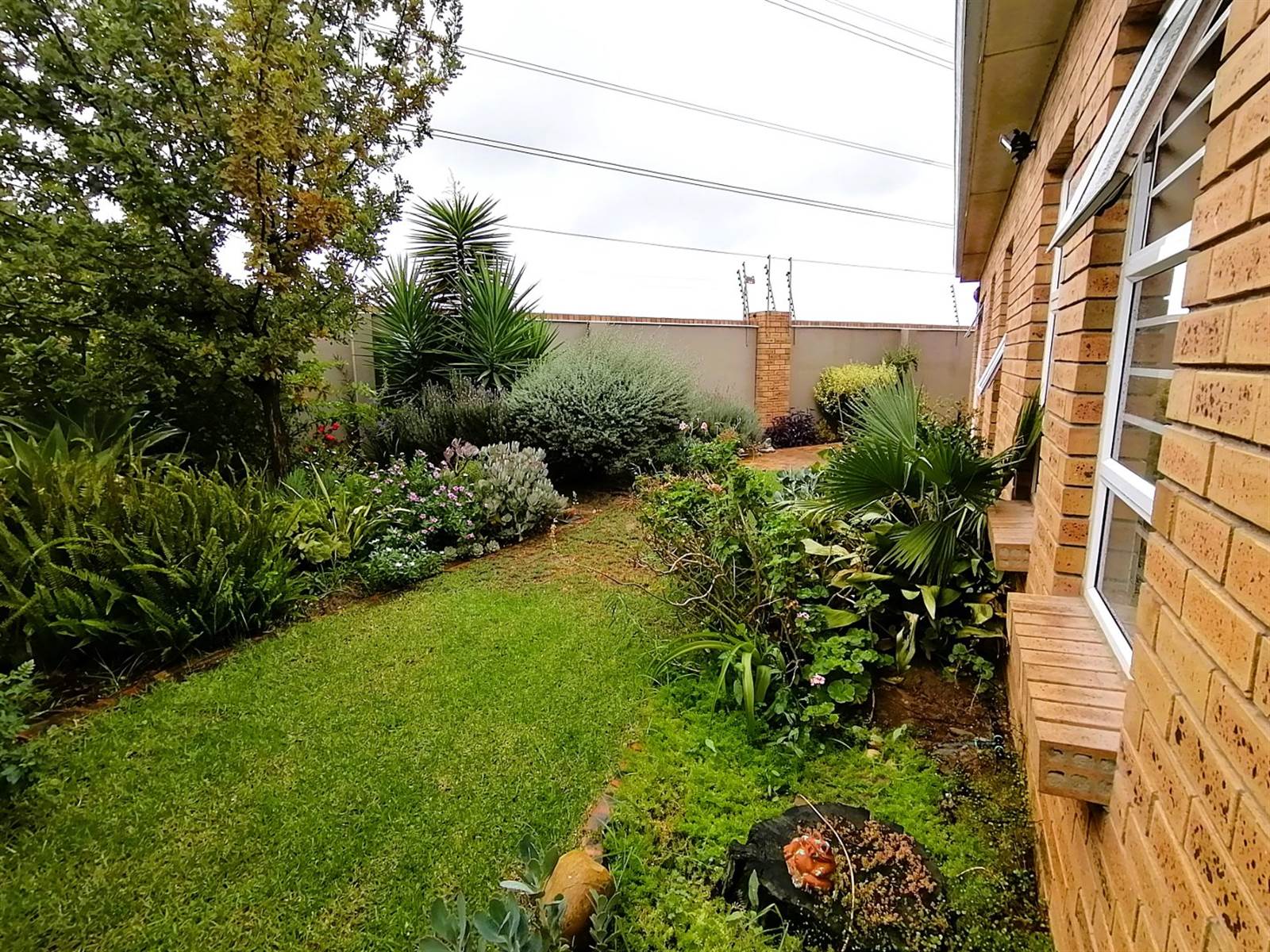 2 Bed House in Brackenfell Central photo number 25