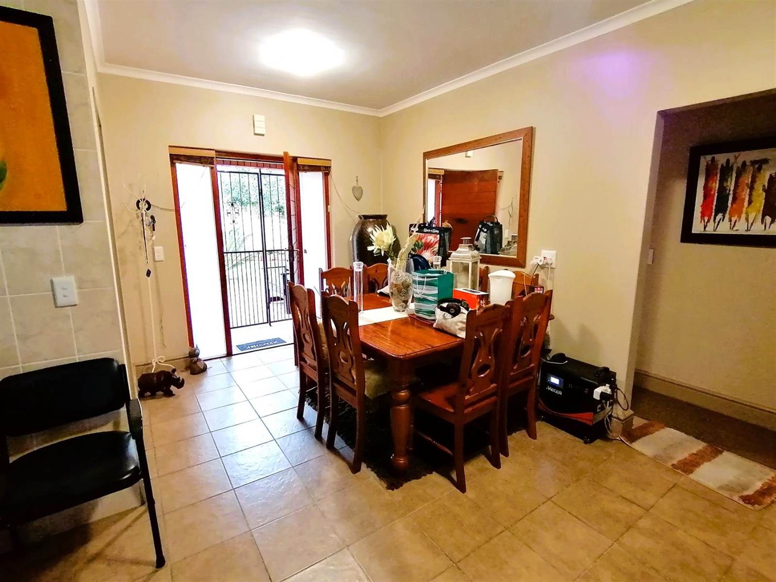 2 Bed House in Brackenfell Central photo number 3