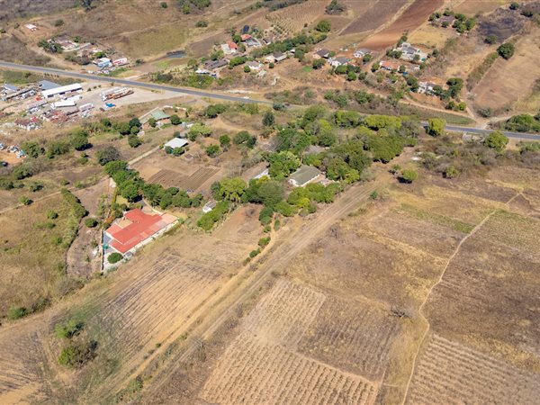4.1 ha Farm 4.1 ha Farm