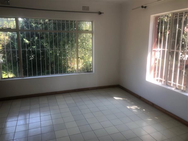 1 Bed House in Bryanston
