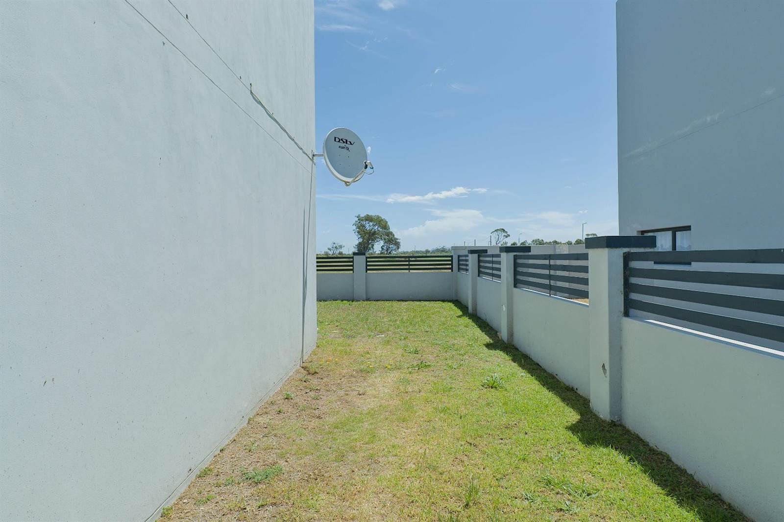 2 Bed House in Parsons Vlei photo number 15