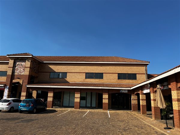 172 m² Commercial space 172 m² Commercial space