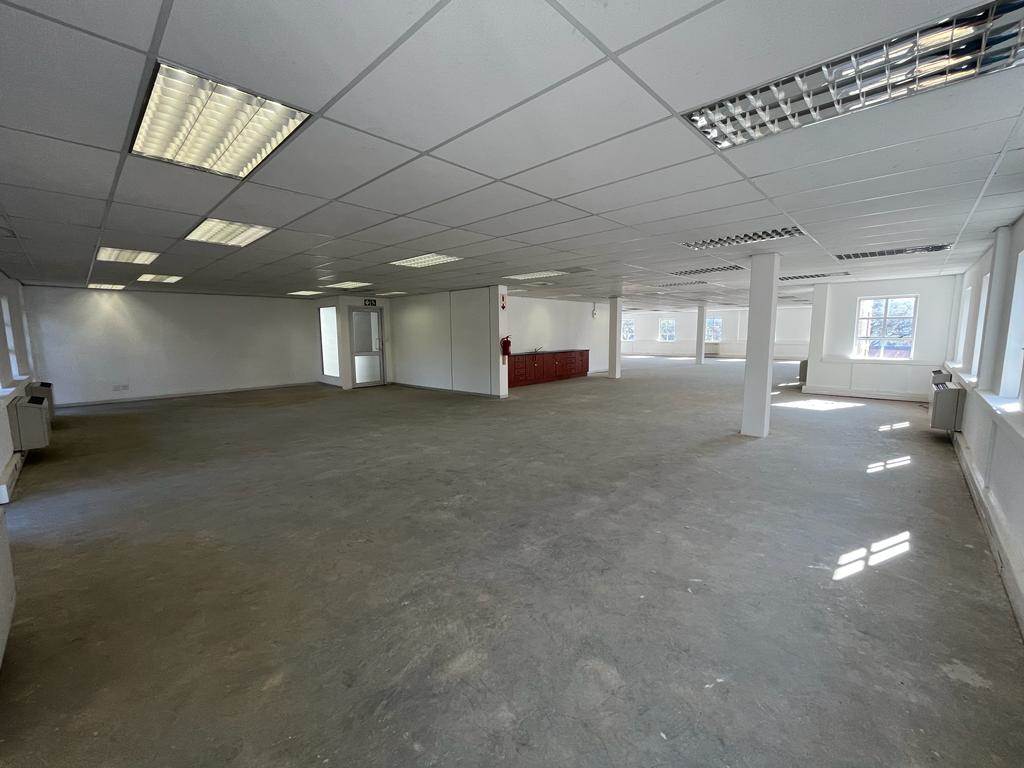 690  m² Commercial space in Fourways photo number 6