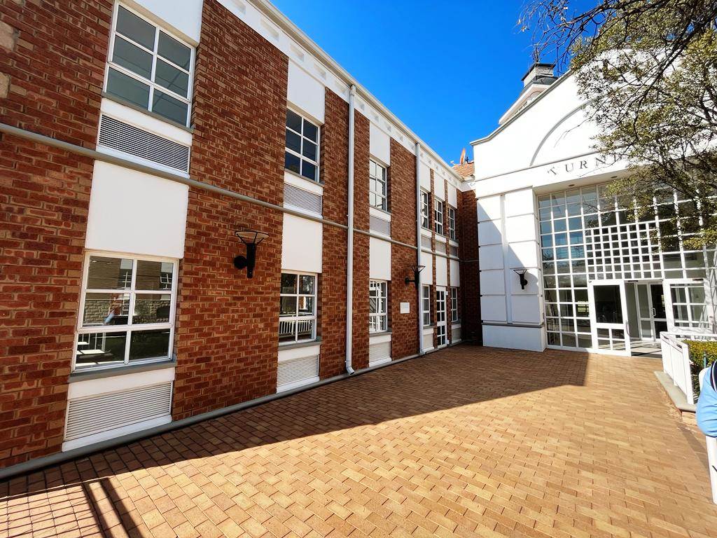 690  m² Commercial space in Fourways photo number 3
