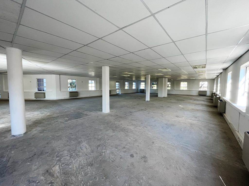 690  m² Commercial space in Fourways photo number 11
