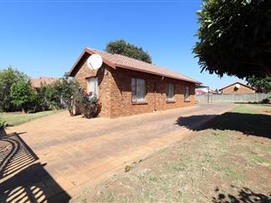 3 Bed House in Wright Park
