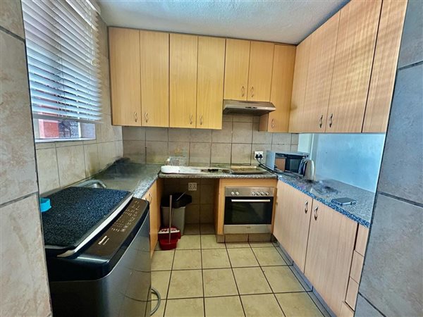 2 Bedroom House 2 Bedroom House