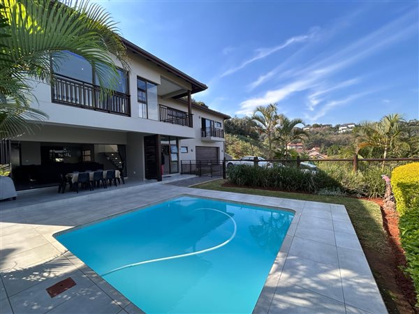 4 Bedroom House 4 Bedroom House