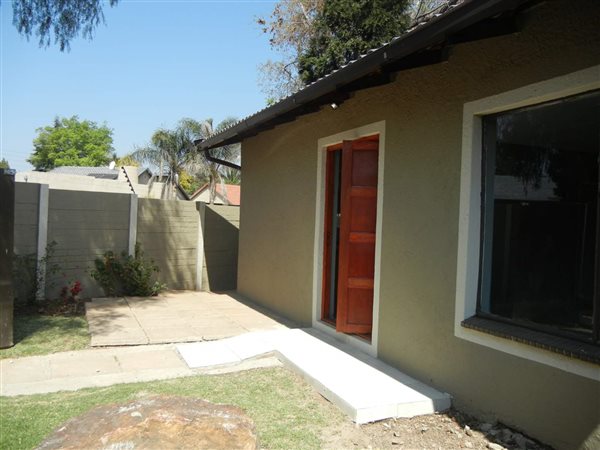 2 Bed Garden Cottage