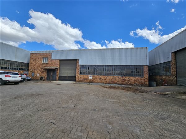 500  m² Industrial space