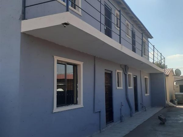 1 Bedroom House 1 Bedroom House