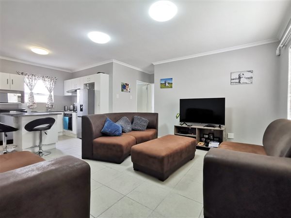 2 Bedroom Townhouse 2 Bedroom Townhouse