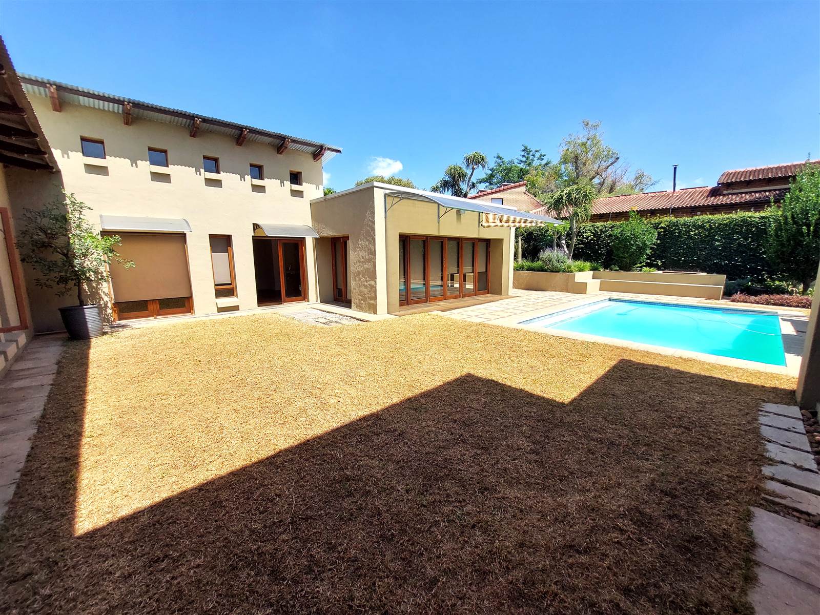 4 Bed House in Waterkloof photo number 21