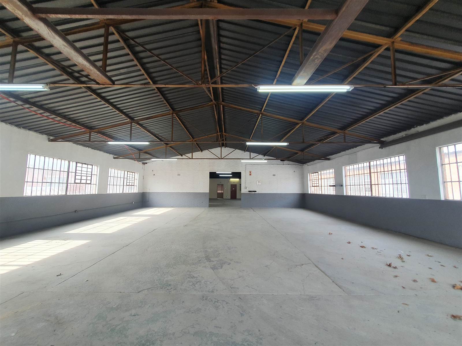 386  m² Industrial space in Anderbolt photo number 2