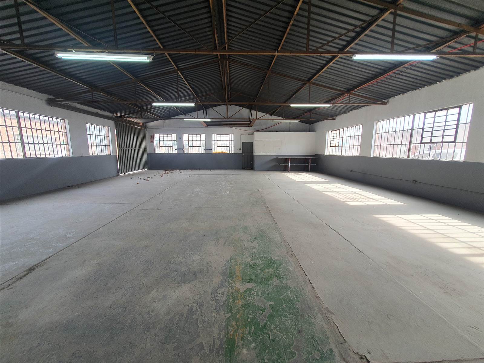 386  m² Industrial space in Anderbolt photo number 1