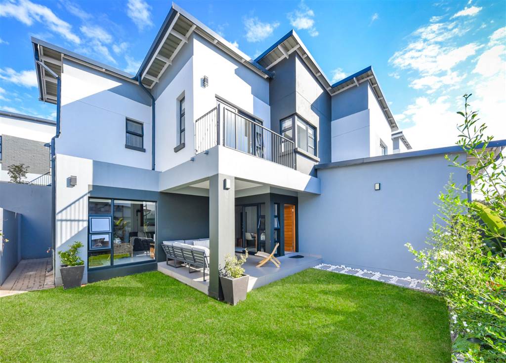 3 Bedroom Townhouse