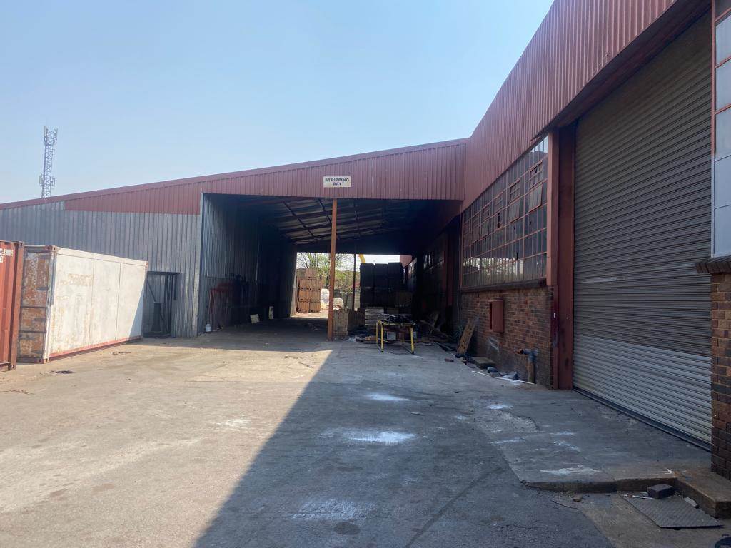 2500  m² Industrial space in Brakpan North photo number 10