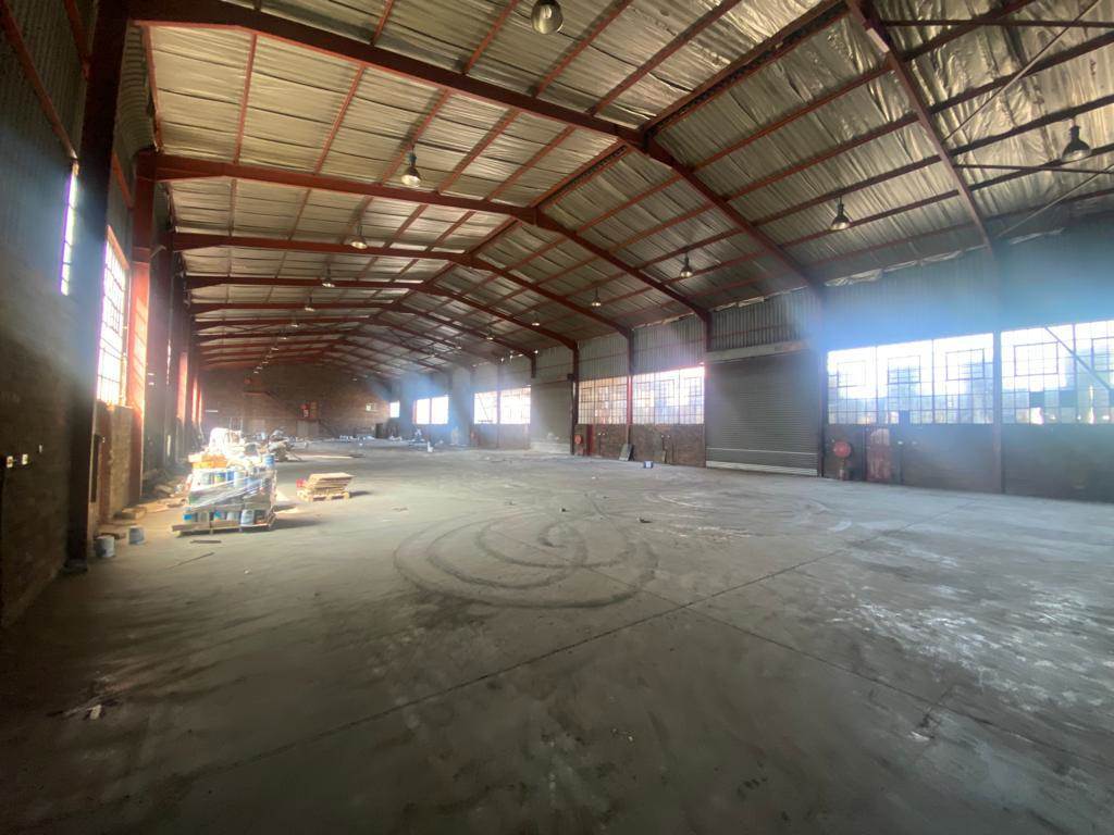 2500  m² Industrial space in Brakpan North photo number 3