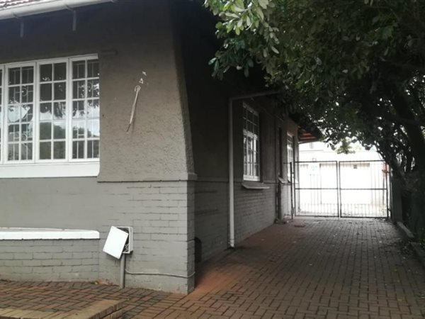 280  m² Office Space in Glenwood