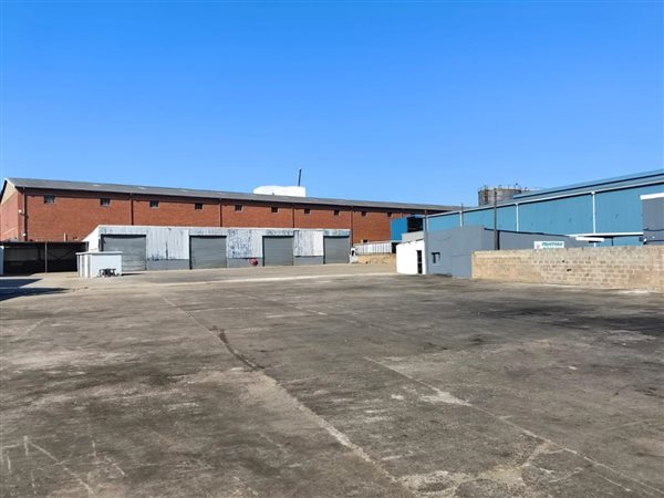 5 252  m² Commercial space