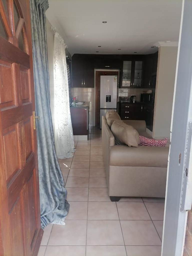 2 Bed House in Annlin photo number 14