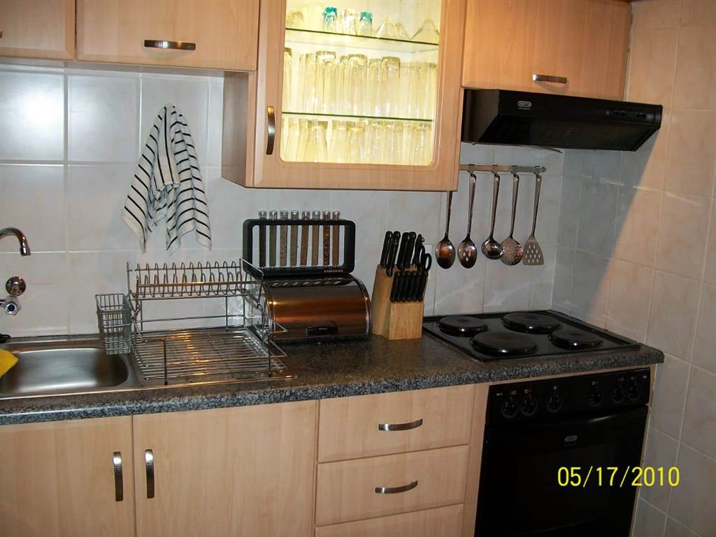 2 Bed Townhouse in Meyersdal photo number 3